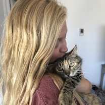 Thumbnail photo of Bereet #4